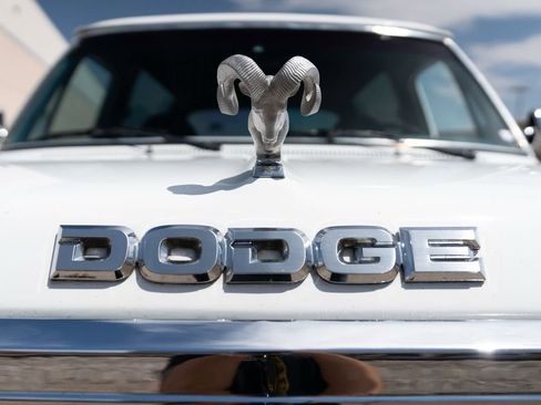 Used 1988 Dodge Ramcharger 4WD image 59