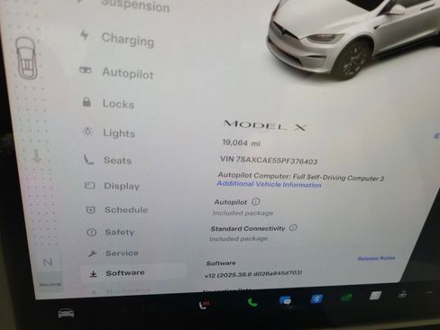 Used 2023 Tesla Model X image 6