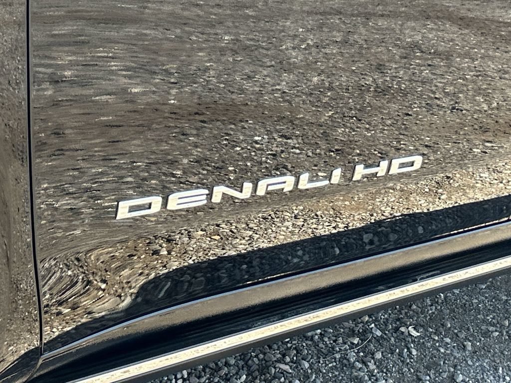 New 2026 GMC Sierra 2500 Denali Ultimate AWD/4WD image 32