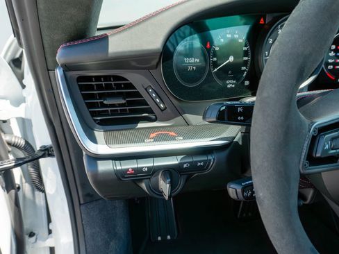 Used 2024 Porsche 911 GT3 RS image 13