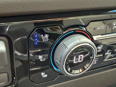 New 2026 Chevrolet Silverado 2500 LTZ w/ LTZ Convenience Package image 25