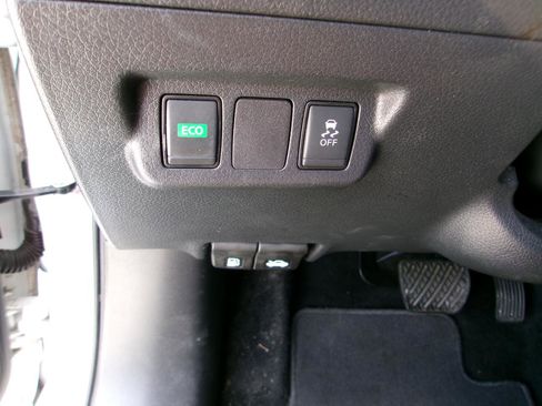 Used 2019 Nissan Sentra SV w/ Special Edition Package image 26