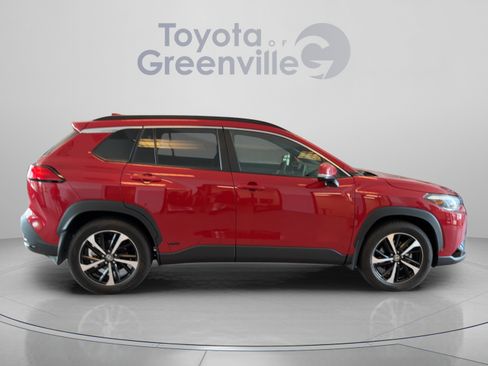 Used 2024 Toyota Corolla Cross AWD Hybrid w/ Convenience Package image 7
