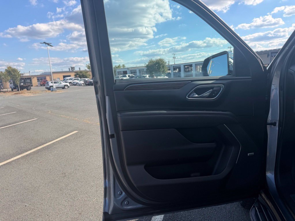 Used 2021 Chevrolet Tahoe Premier RWD image 14