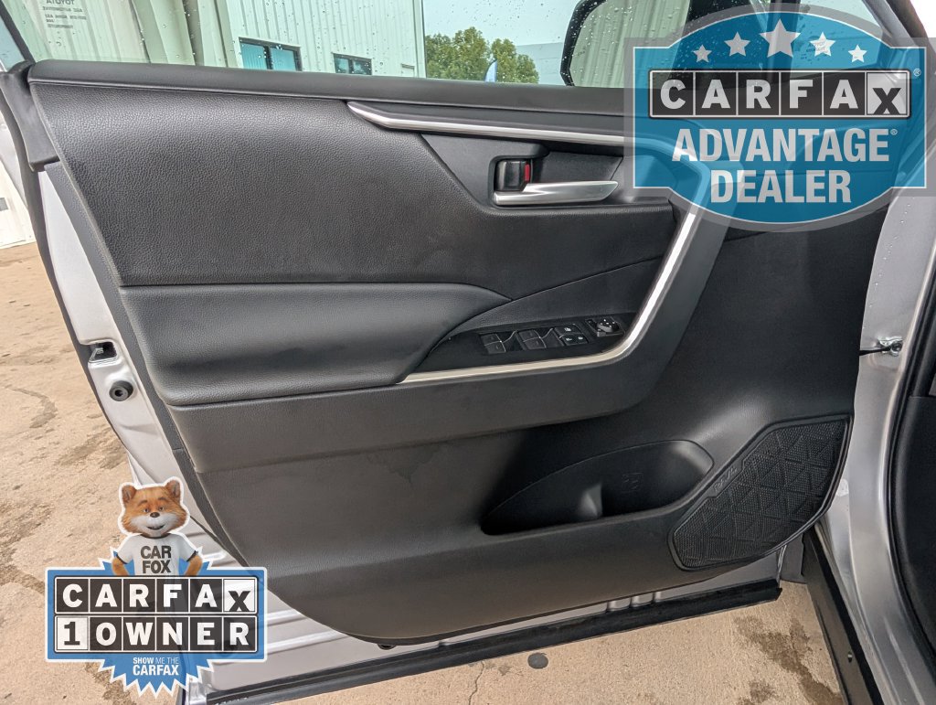 Used 2025 Toyota RAV4 XLE w/ Convenience Package FWD image 14