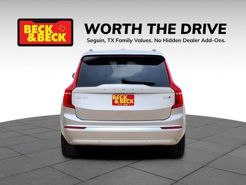 Used 2023 Volvo XC90 B6 Ultimate AWD/4WD image 6