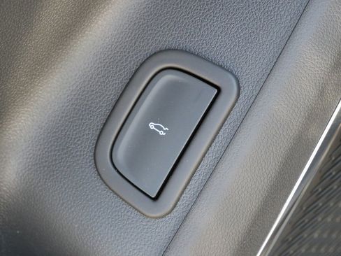 New 2026 GMC Acadia Elevation w/ Elevation Premium Package AWD/4WD image 42