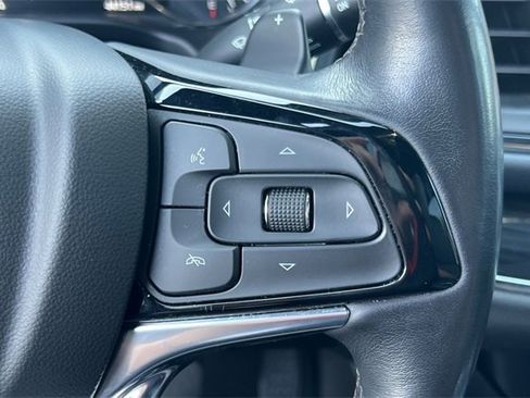 Used 2024 Buick Enclave Premium image 35