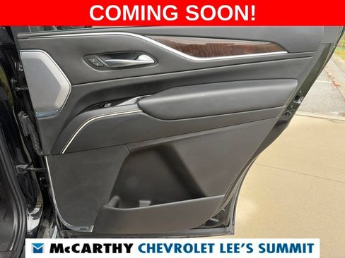 Used 2022 Cadillac Escalade Sport Platinum w/ Heavy-Duty Trailer Package AWD/4WD image 38