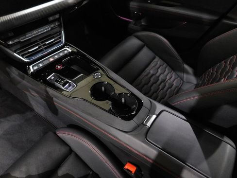 Used 2022 Audi RS e-tron GT AWD/4WD image 68