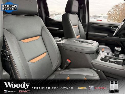 Certified 2022 GMC Sierra 1500 AT4 w/ AT4 Preferred Package image 39