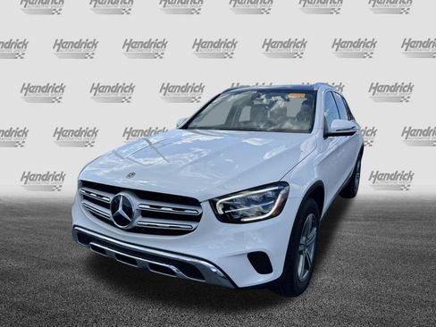 Used 2020 Mercedes-Benz GLC 300 4MATIC image 5