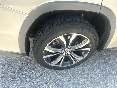Certified 2021 Lexus RX 350 AWD w/ Premium Package image 10