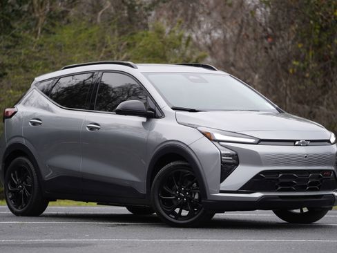 New 2027 Chevrolet Bolt RS w/ Technology Package image 2