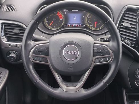 Used 2021 Jeep Cherokee Limited image 23