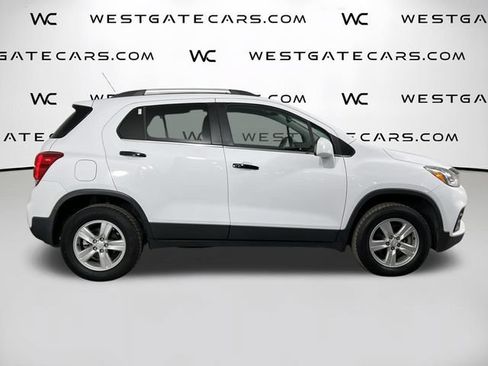 Used 2020 Chevrolet Trax LT AWD/4WD image 41