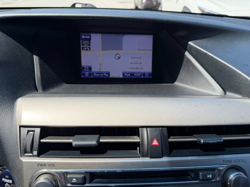 Used 2013 Lexus RX 450h AWD w/ Navigation Pkg image 27