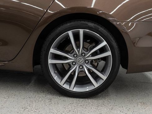 Used 2020 Acura TLX V6 w/ Technology Package FWD image 31