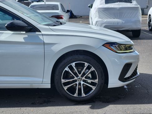 New 2025 Volkswagen Jetta Sport image 7