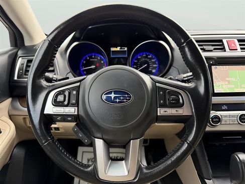 Used 2016 Subaru Outback 3.6R Limited image 22
