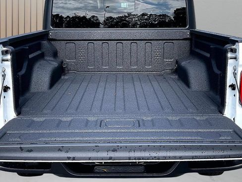 New 2026 Jeep Gladiator Sport AWD/4WD image 19