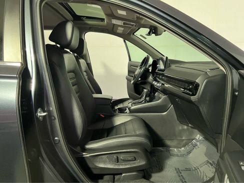Used 2024 Honda CR-V EX-L image 30