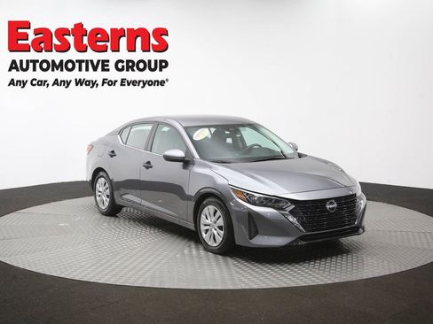 Used 2025 Nissan Sentra S FWD image 48