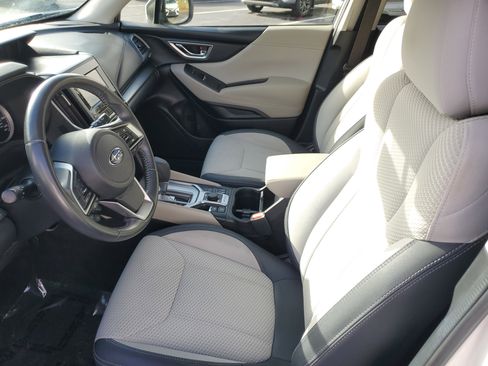 Used 2019 Subaru Forester Premium image 17