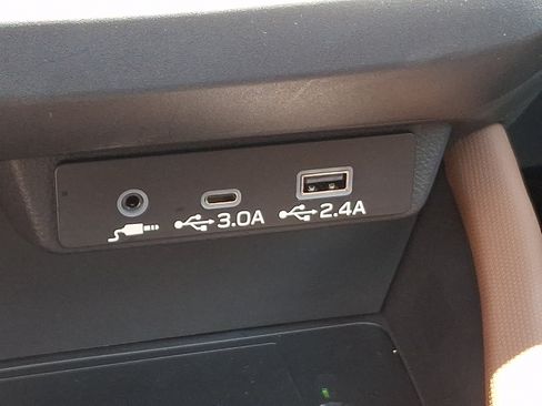 Certified 2026 Subaru Forester Touring AWD/4WD image 27