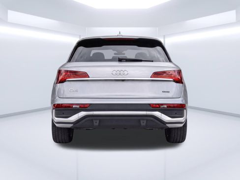 Used 2022 Audi Q5 2.0T Premium Plus w/ Premium Plus Package AWD/4WD image 4