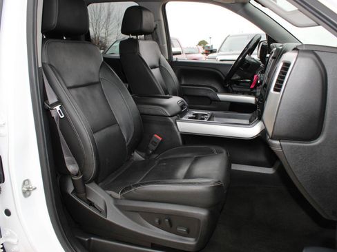 Used 2018 Chevrolet Silverado 1500 LTZ Z71 AWD/4WD image 20