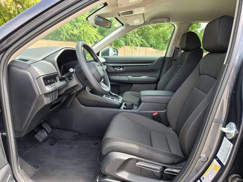 Used 2026 Honda CR-V LX image 9