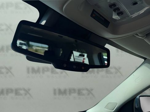 Used 2016 Chevrolet Equinox LTZ w/ Enhanced Convenience Package AWD/4WD image 12