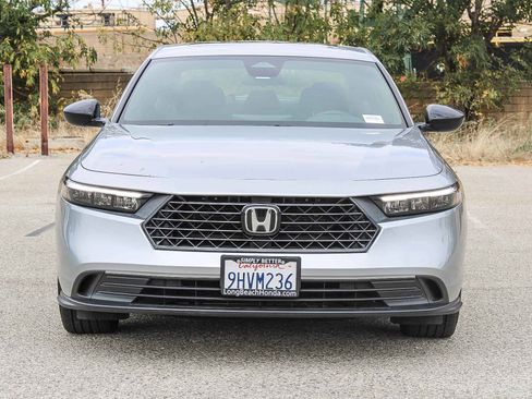 Used 2023 Honda Accord Sport image 2