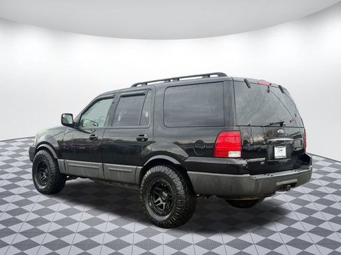 Used 2005 Ford Expedition XLT image 5
