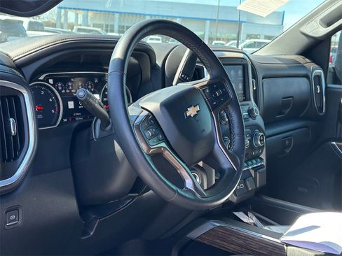 Certified 2022 Chevrolet Silverado 2500 High Country w/ Safety Package II image 6