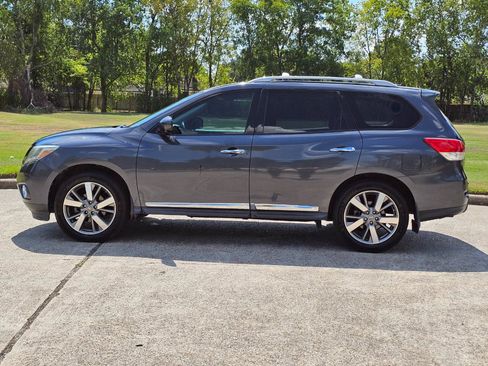 Used 2013 Nissan Pathfinder Platinum w/ Platinum Premium Pkg image 8