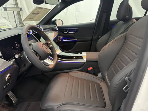 Used 2026 Mercedes-Benz GLC 300 image 14