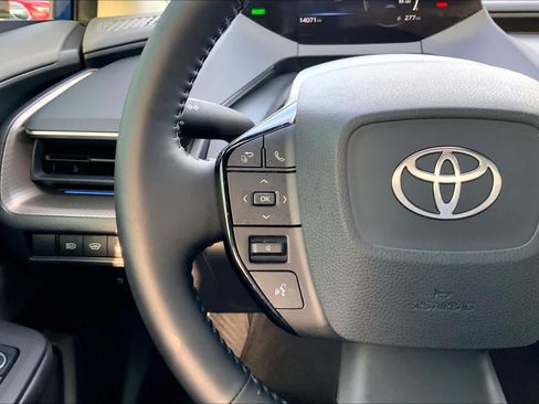 Used 2024 Toyota Prius XLE AWD/4WD image 24