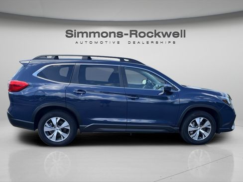 Used 2025 Subaru Ascent Premium AWD/4WD image 6