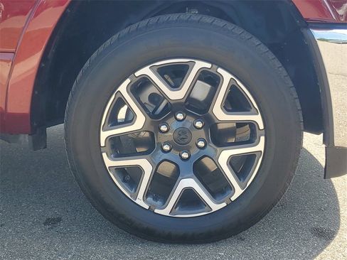 Used 2025 RAM 1500 Laramie image 5