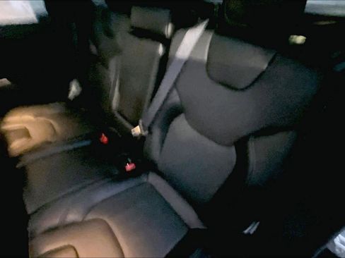 Used 2022 Jeep Cherokee Latitude Lux w/ Sun & Sound Group image 13