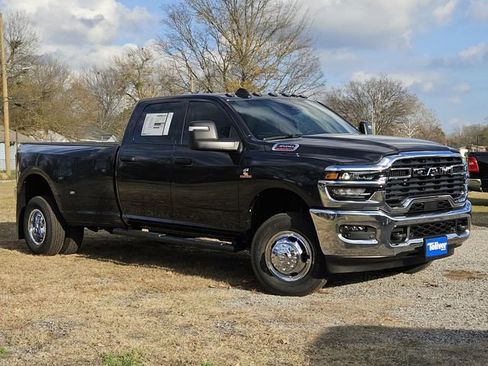 New 2026 RAM 3500 Tradesman image 2