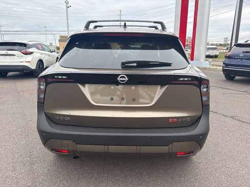 New 2026 Nissan Kicks SR w/ SR Premium Package image 6