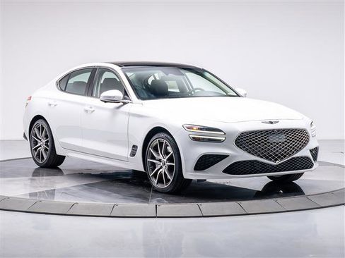 New 2026 Genesis G70 2.5T Prestige image 7
