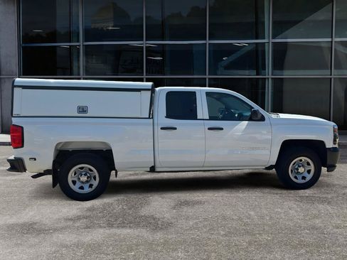 Used 2018 Chevrolet Silverado 1500 W/T w/ WT Convenience Package AWD/4WD image 8