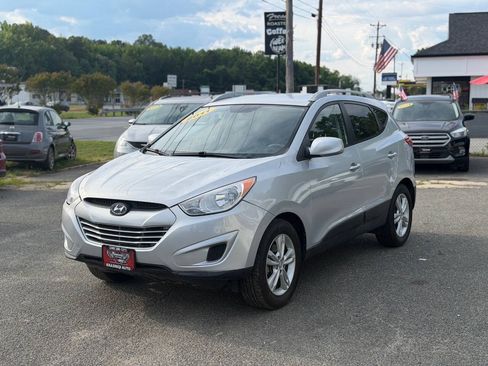 Used 2011 Hyundai Tucson GLS AWD/4WD image 2