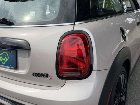 Used 2024 MINI Cooper S FWD image 6