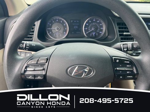 Used 2019 Hyundai Elantra SEL FWD image 21