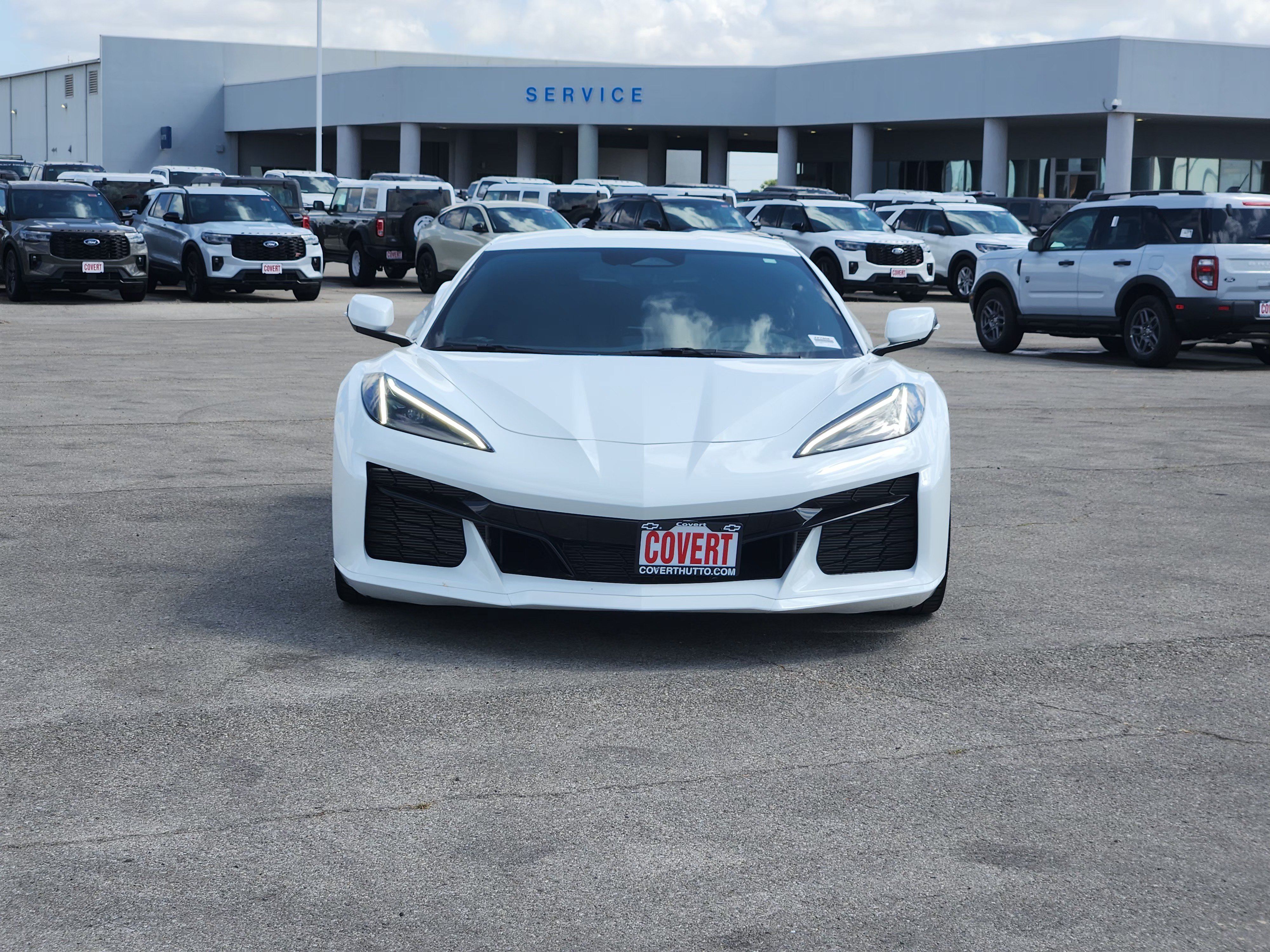 Used 2025 Chevrolet Corvette Z06 RWD image 2